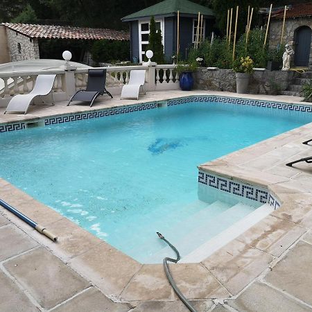 Appartement Design Avec Piscine Динь-ле-Бен Экстерьер фото