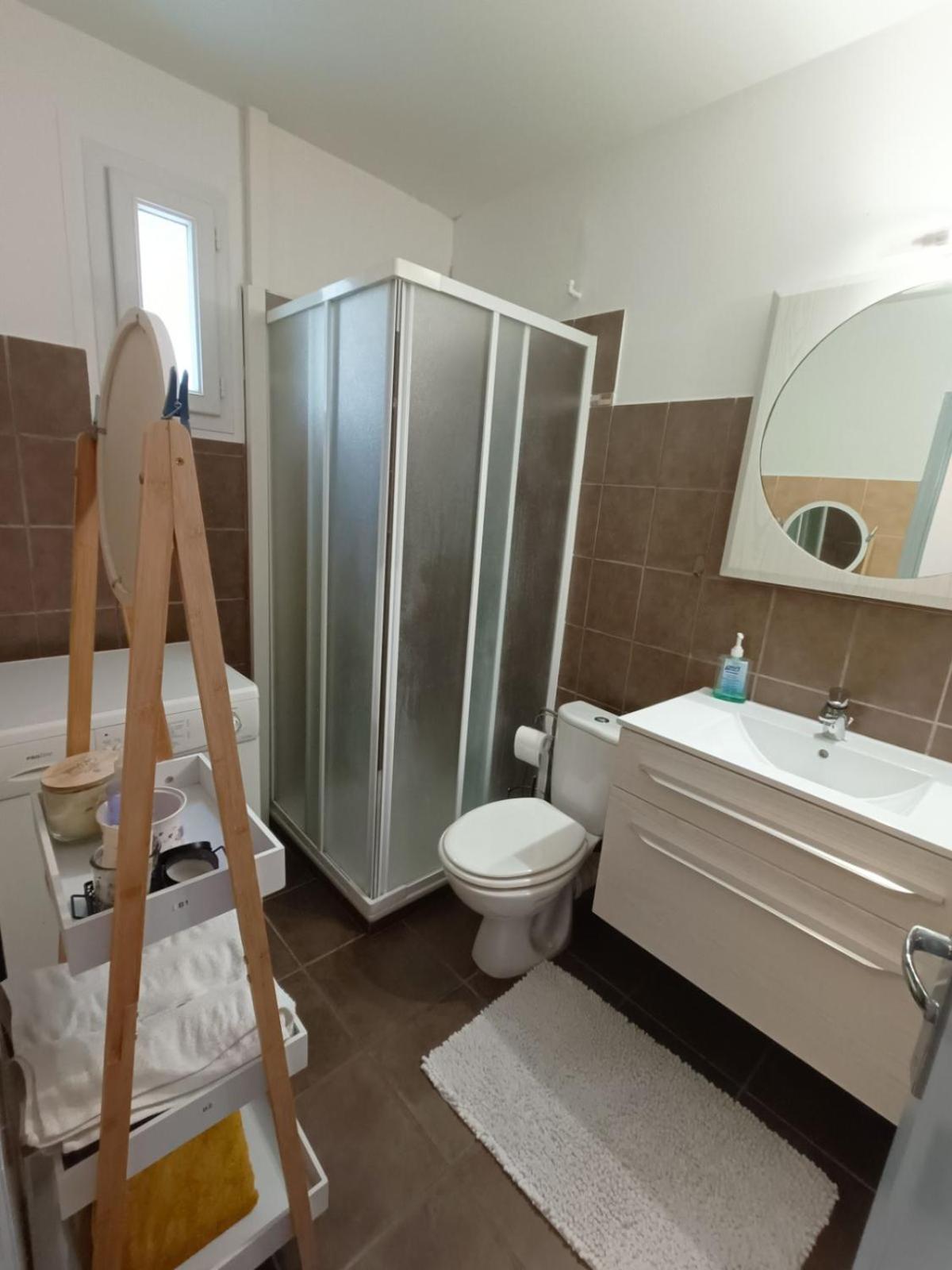 Appartement Design Avec Piscine Динь-ле-Бен Экстерьер фото